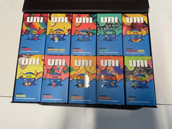 Uni Extracts 100 Count Bulk Box Uni 3.0 Live Resin Disposable Wholesale Deals